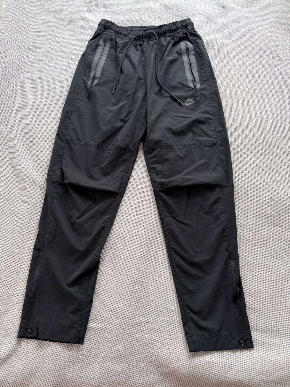 Nike Black Men's Tech Joggers with Zip Pockets
